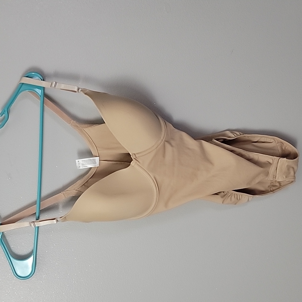 Women's shape wear bodysuit